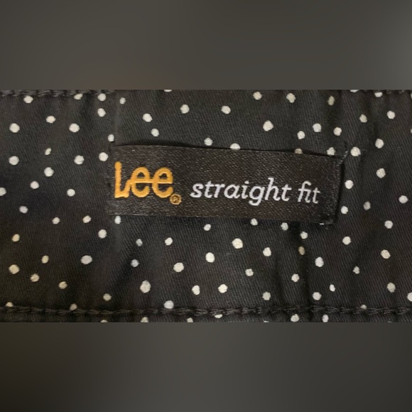 EUC Shorts: Polka Dot, Denim, High Mid-Rise, Straight Fit, 5-Pocket - Picture 3 of 9